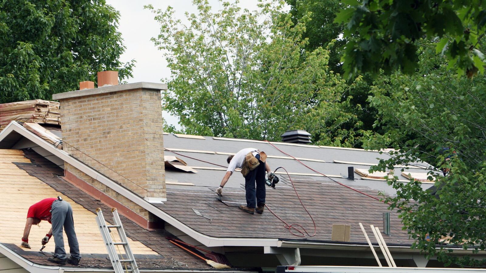 Spring Roofing Season in Buffalo, NY: Why Timing Matters